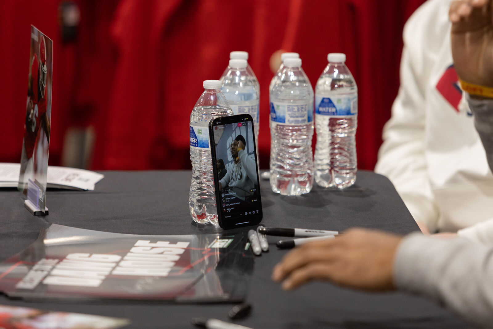 230115_KAT_KennyMcIntoshSigning_026.jpg